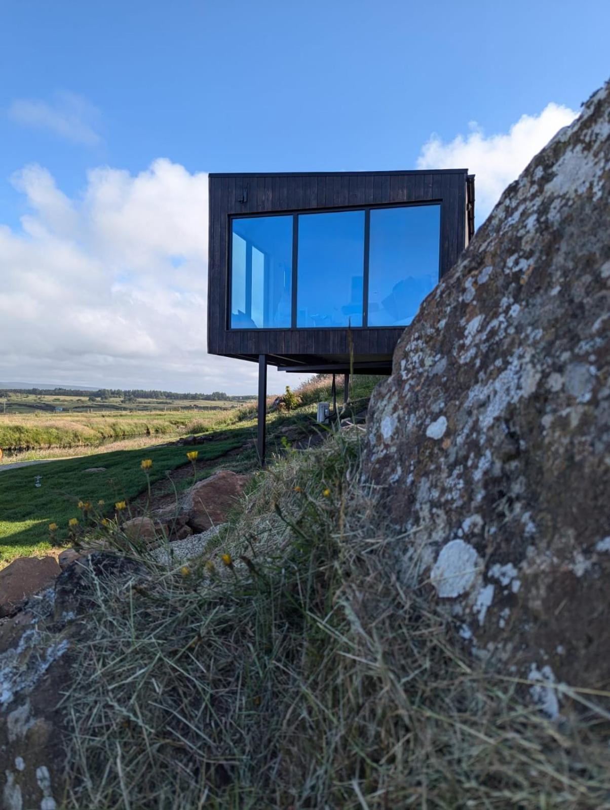 Carrick-A-Rede Luxury Retreat Ballintoy Causeway Coast Exterior photo
